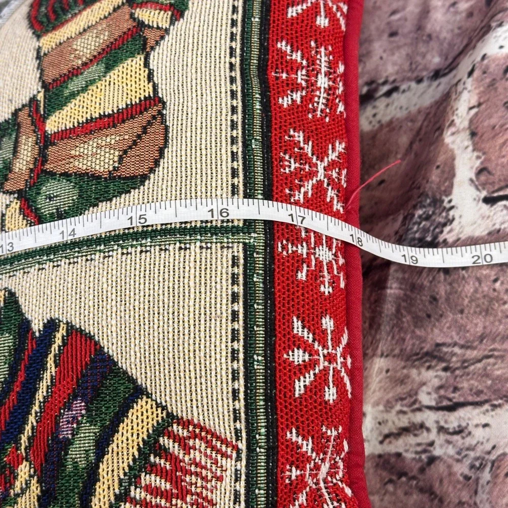 Keep Warm Cozy Tapestry Pillow‎ Cabin Winter Vibes Vintage Winter Decor